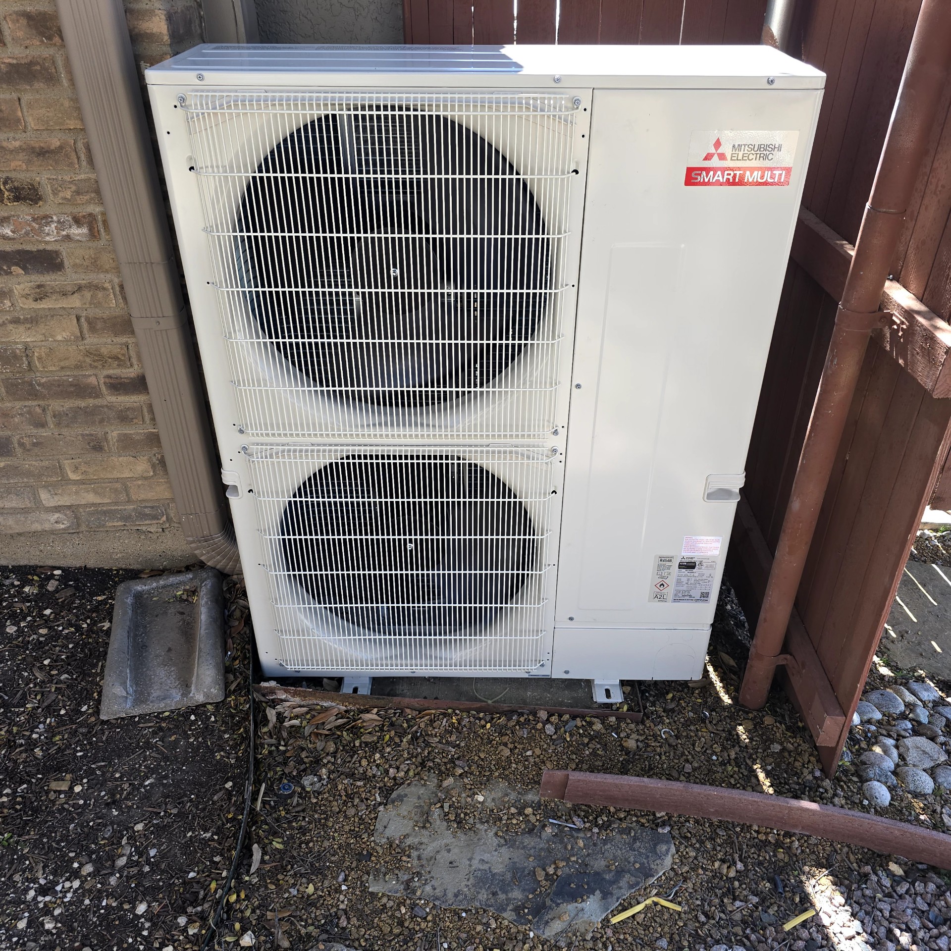 Mitsubishi Electric Smart Multi outdoor HVAC unit - MXZ-SM36NAM